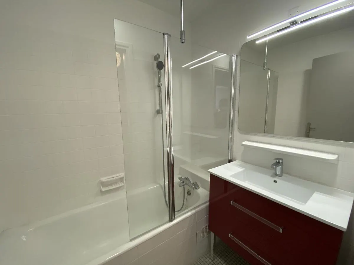 Holiday home Maison De Ville 5 Chambres A Lorient Avec Jardinet Et Garage, Proche Centre, 10 Couchages, Wifi - Fr-1-349-152